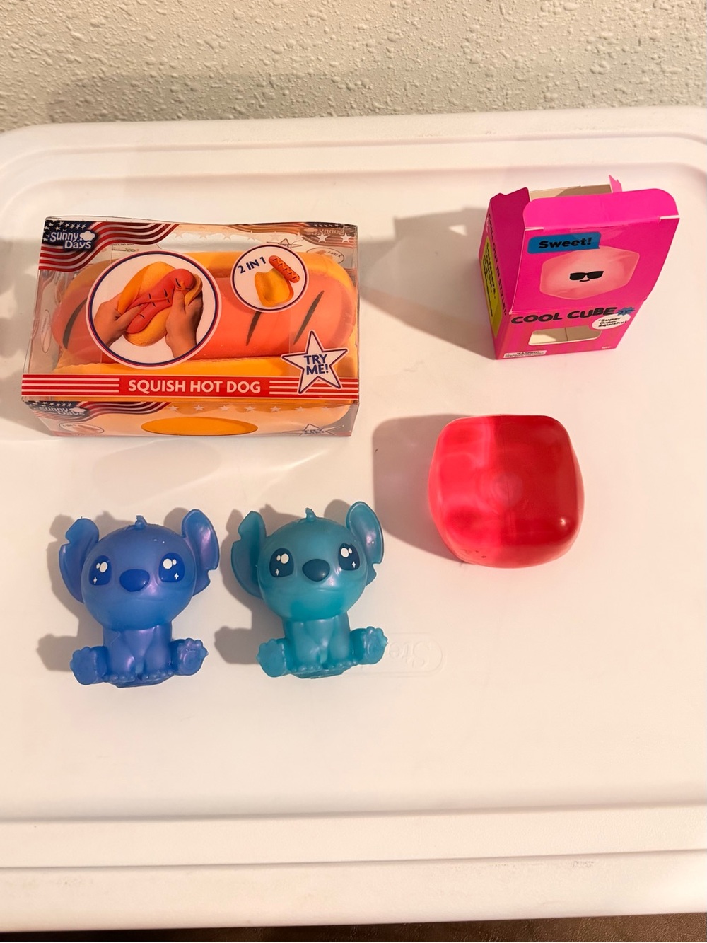 Sunny days hot dog, cube and stitch squishes